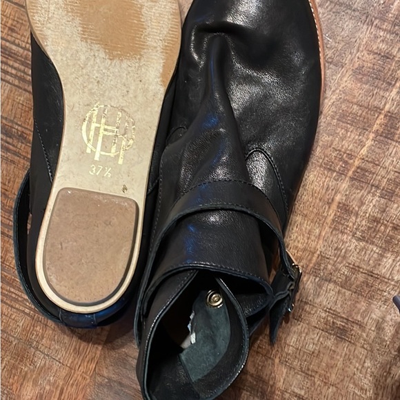 House of Harlow 1960 black leather booties - Picture 3 of 3